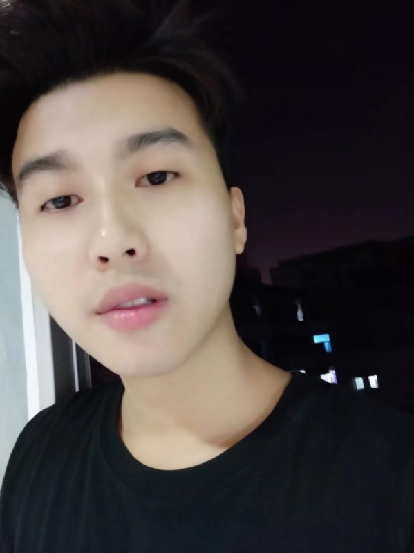 皮特王的第二张照片--玉林相亲服务中心