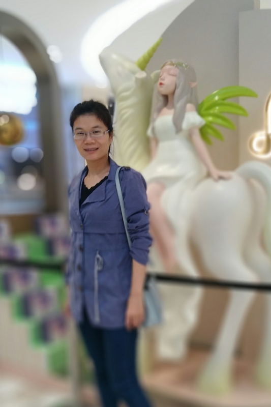 霞的第一张照片--玉林相亲服务中心