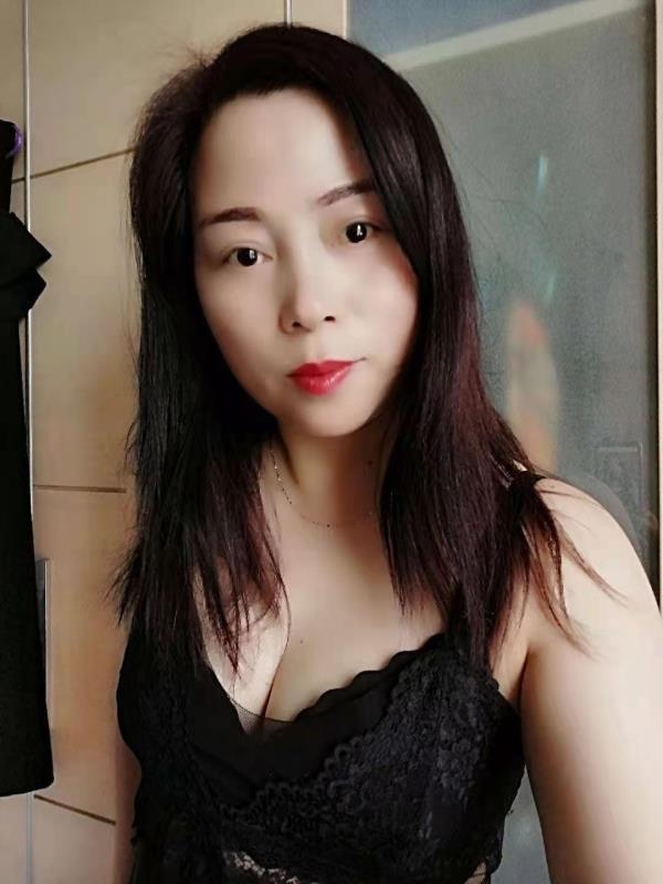 叮叮的第一张照片--玉林相亲服务中心