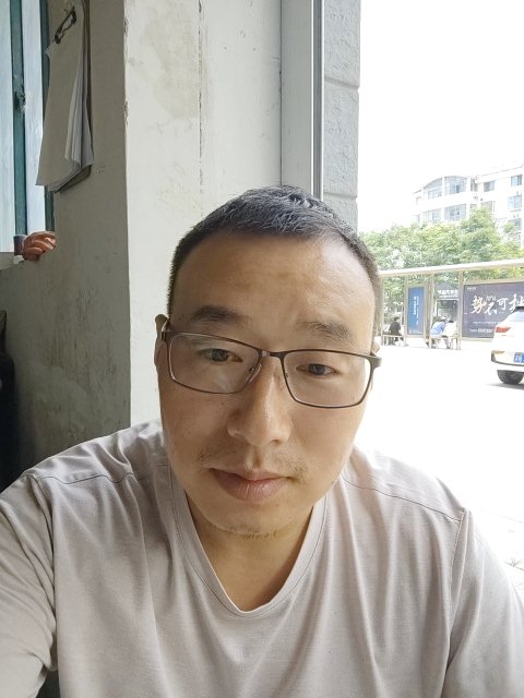 转身的距离的第一张照片--玉林相亲服务中心