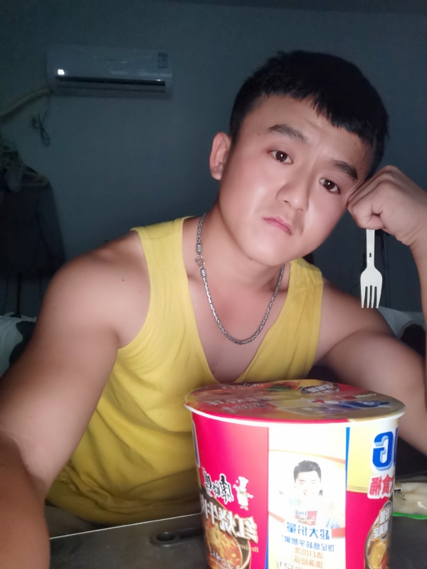 飞飞的第三张照片--玉林相亲服务中心