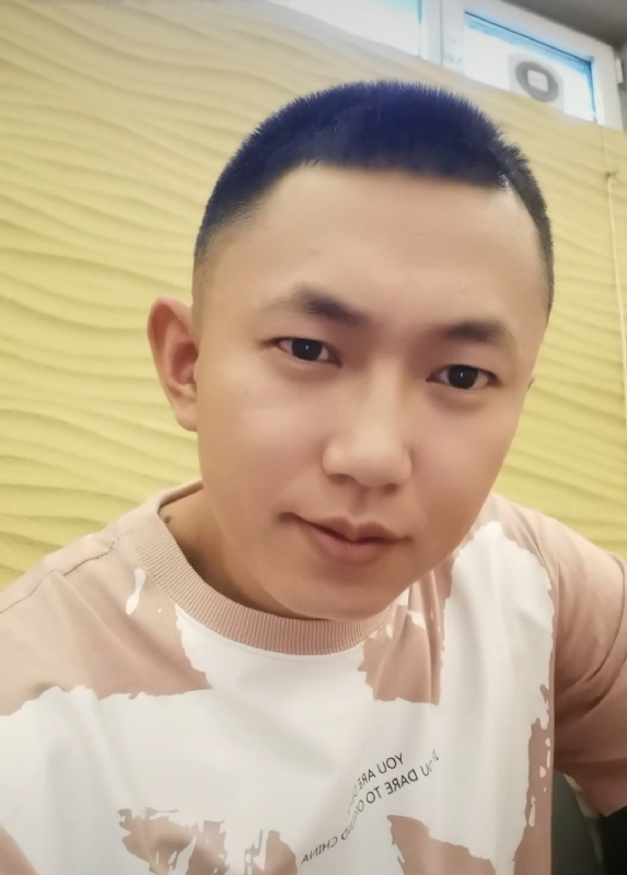 爱意随风起的第一张照片--玉林相亲服务中心