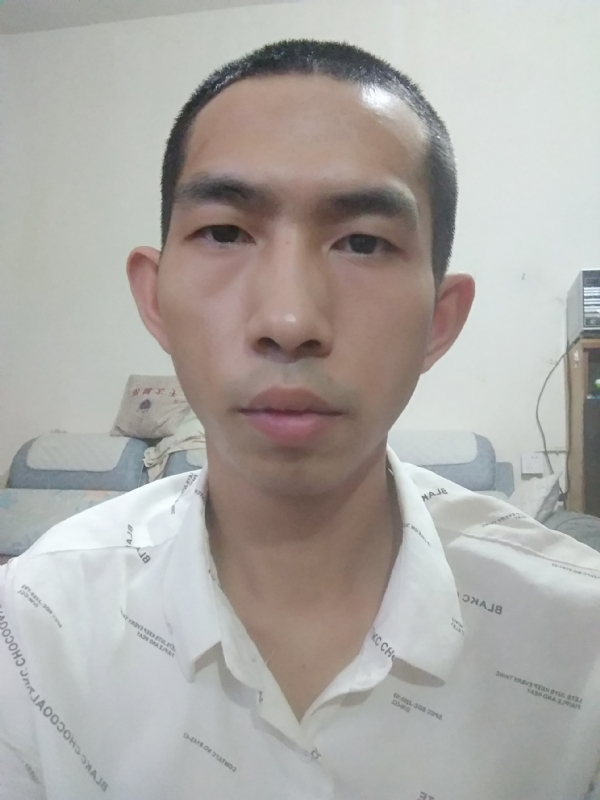 惜颜的第一张照片--玉林相亲服务中心
