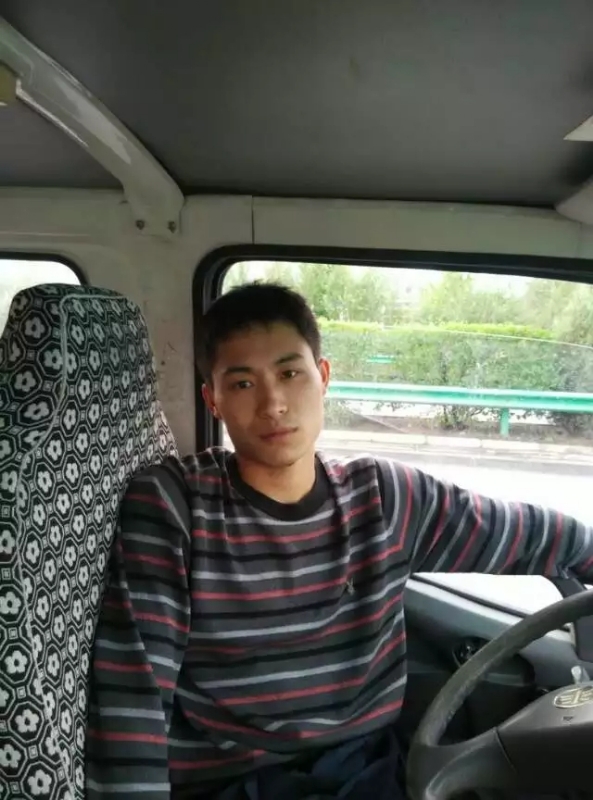桦树林的第一张照片--玉林相亲服务中心