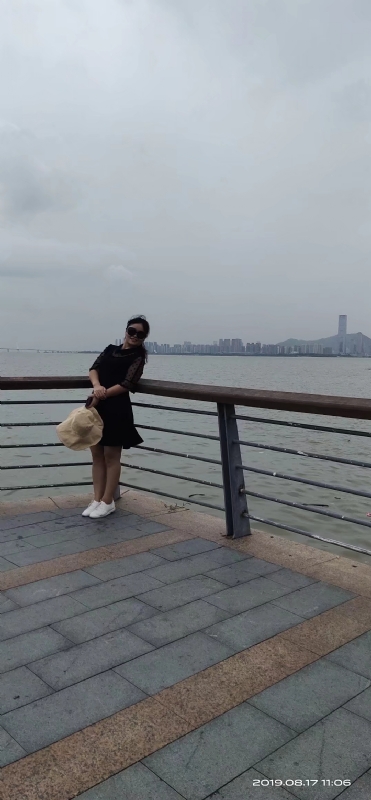 清秋的第一张照片--玉林相亲服务中心