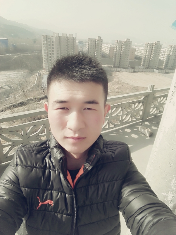 兵心依旧的第一张照片--玉林相亲服务中心