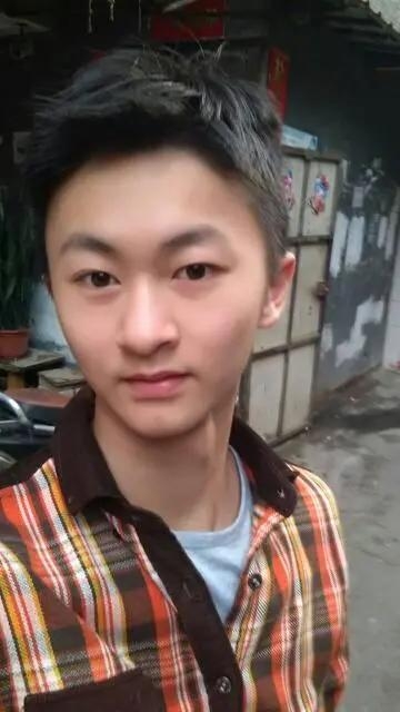 才不会的第一张照片--玉林相亲服务中心