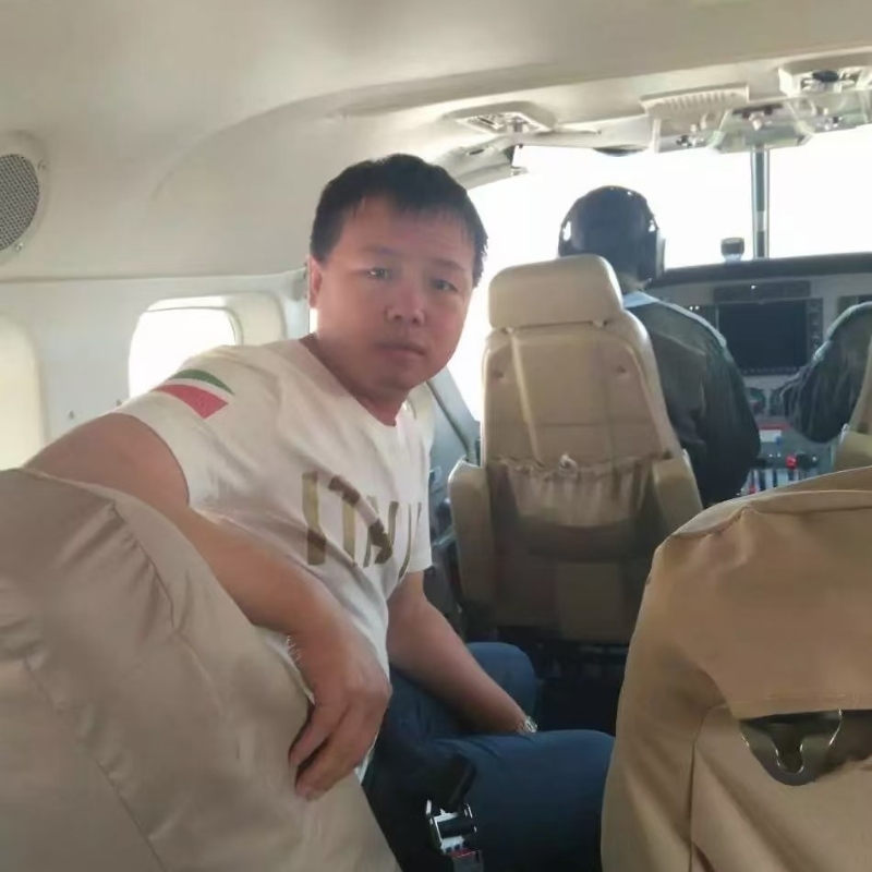 随风飘零的第三张照片--玉林相亲服务中心