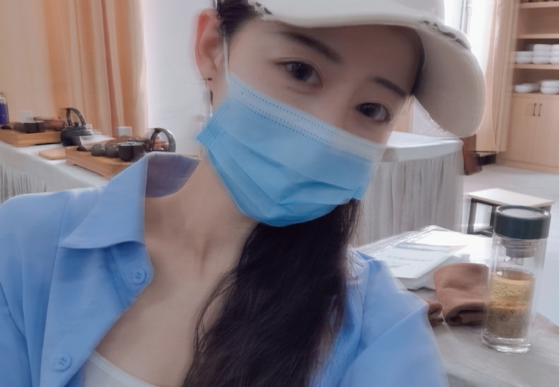 木头人的第一张照片--玉林相亲服务中心