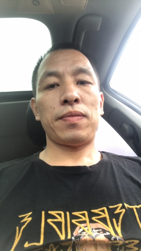 迷茫的第一张照片--玉林相亲服务中心