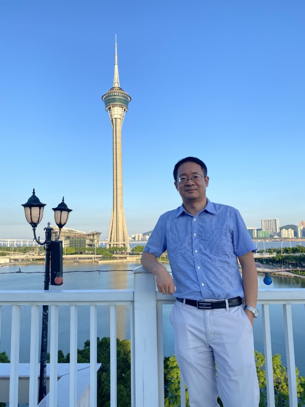 Yangyi的第二张照片--玉林相亲服务中心
