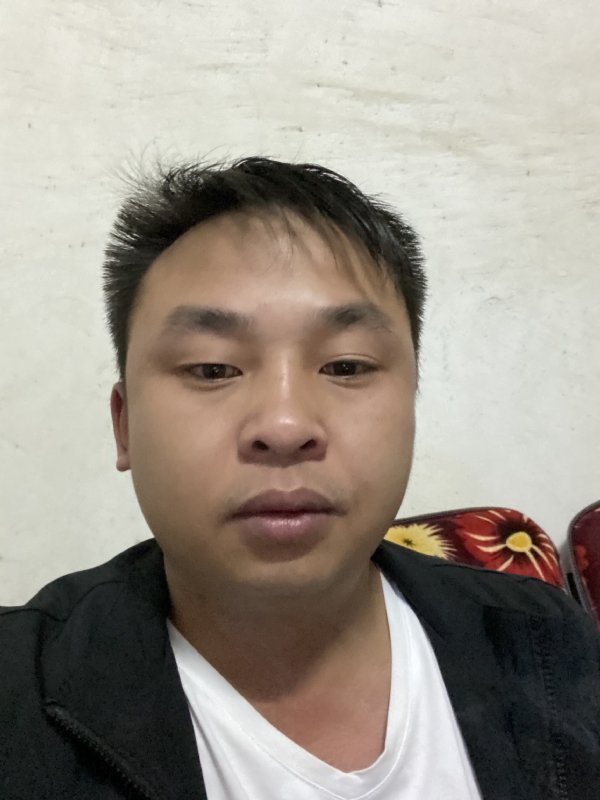 啊呜的第一张照片--玉林相亲服务中心