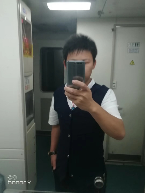 阳光下de幸福的第一张照片--玉林相亲服务中心