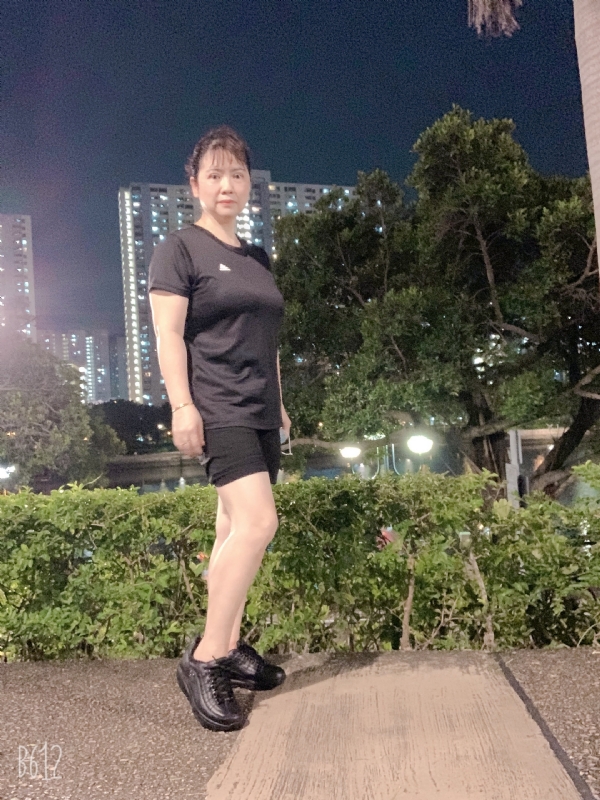 枫叶的第一张照片--玉林相亲服务中心