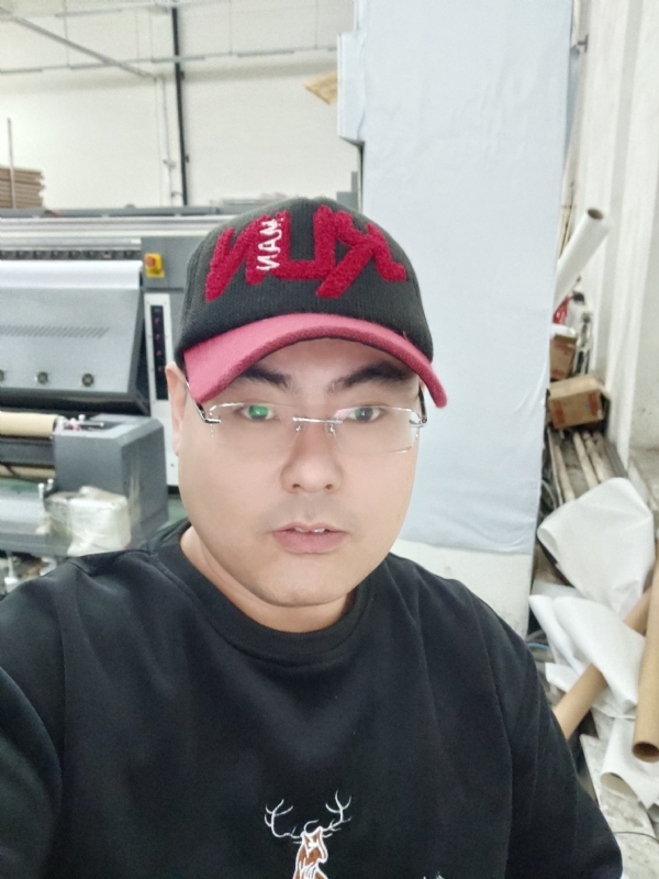 胖子的第一张照片--玉林相亲服务中心
