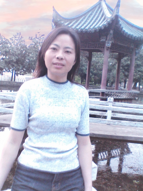 小草的第一张照片--玉林相亲服务中心