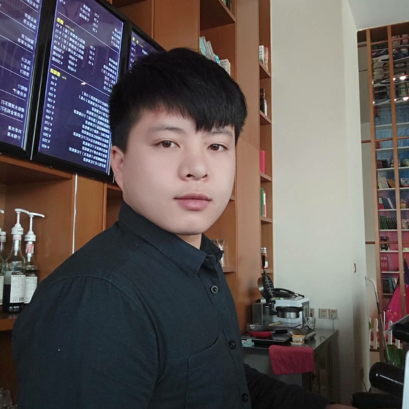 帅被人打的第一张照片--玉林相亲服务中心