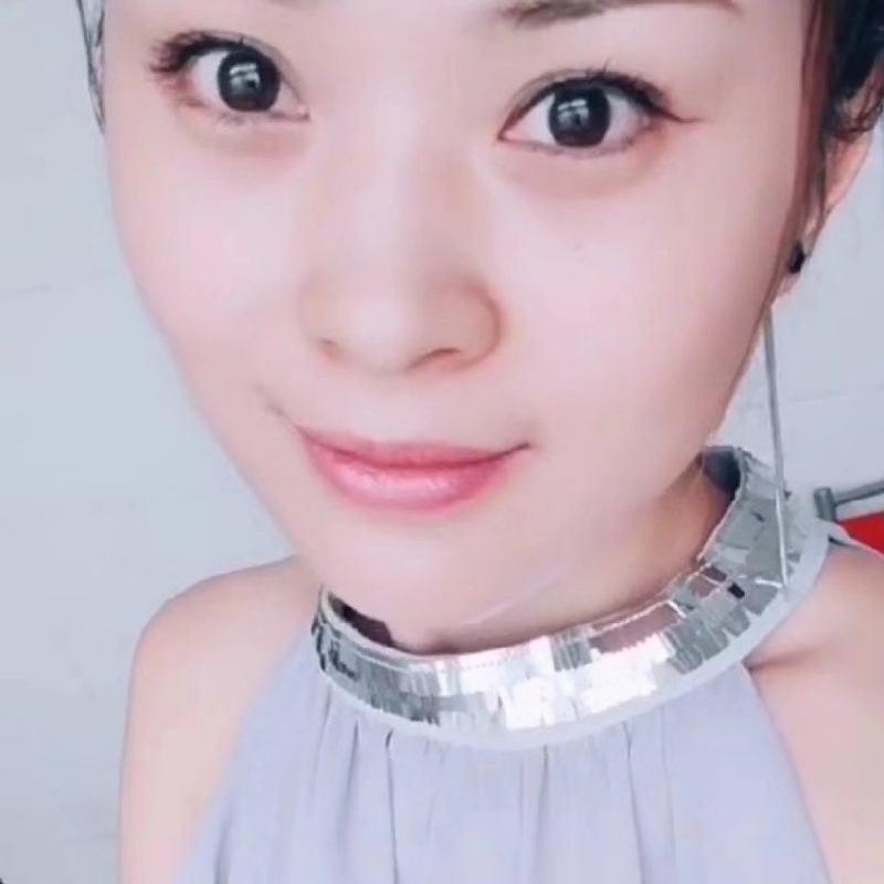 唐琴的第一张照片--玉林相亲服务中心