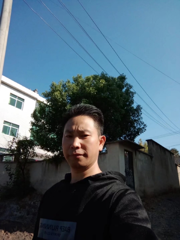 寻缘中的第一张照片--玉林相亲服务中心