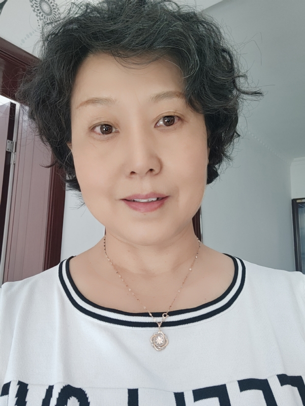 甜果的第一张照片--玉林相亲服务中心