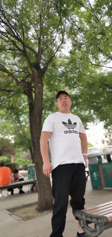 啊包g的第一张照片--玉林相亲服务中心