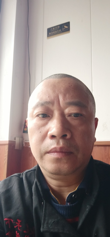 快乐人生的第一张照片--玉林相亲服务中心