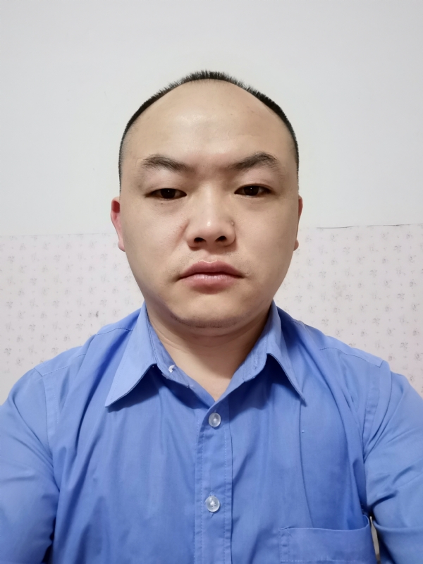 与子携老的第一张照片--玉林相亲服务中心