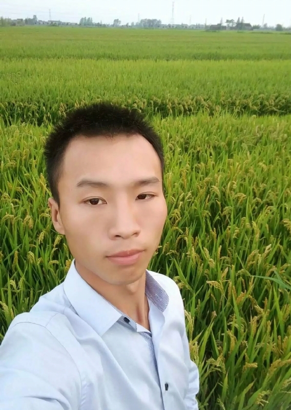 等待远方的你的第一张照片--玉林相亲服务中心