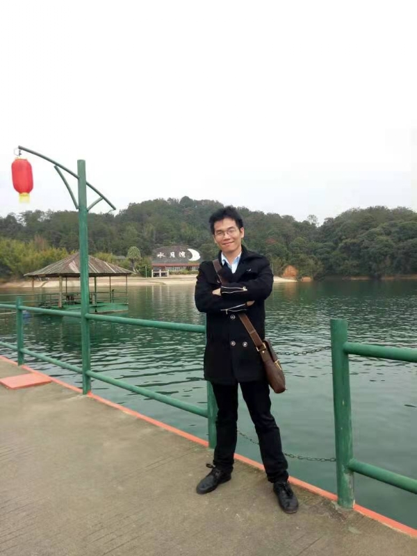 缘分不期而遇的第一张照片--玉林相亲服务中心
