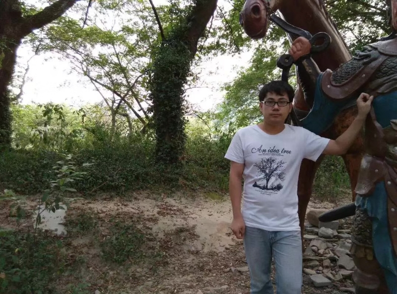峰的第一张照片--玉林相亲服务中心