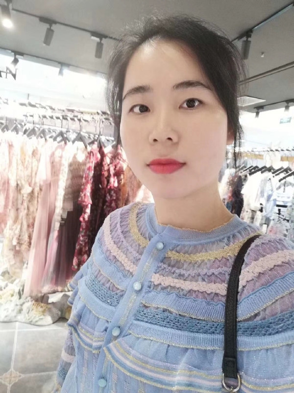 团笑的第一张照片--玉林相亲服务中心