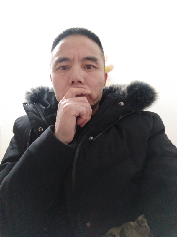 孤独人生的第一张照片--玉林相亲服务中心