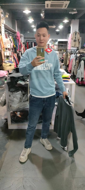 快乐永恒的第一张照片--玉林相亲服务中心