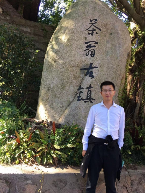 zw的第二张照片--玉林相亲服务中心