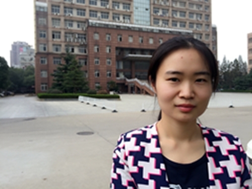 女儿征婚的第一张照片--玉林相亲服务中心