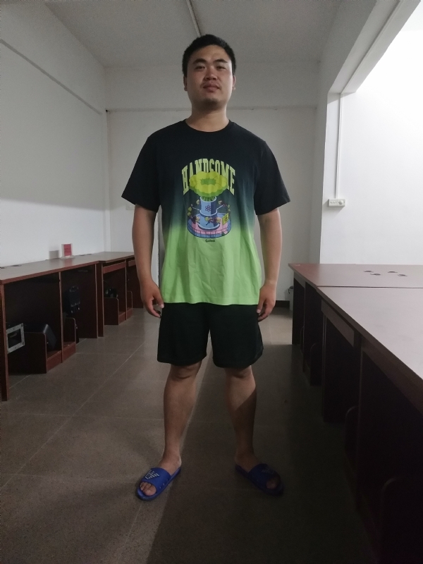 真心实意寻佳人的第一张照片--玉林相亲服务中心
