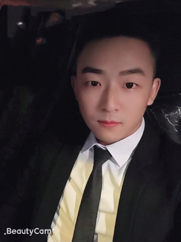 归心的第一张照片--玉林相亲服务中心