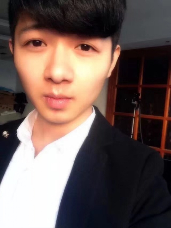 萨拉嘿呦的第一张照片--玉林相亲服务中心
