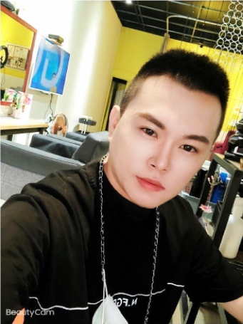 lucky的第一张照片--玉林相亲服务中心