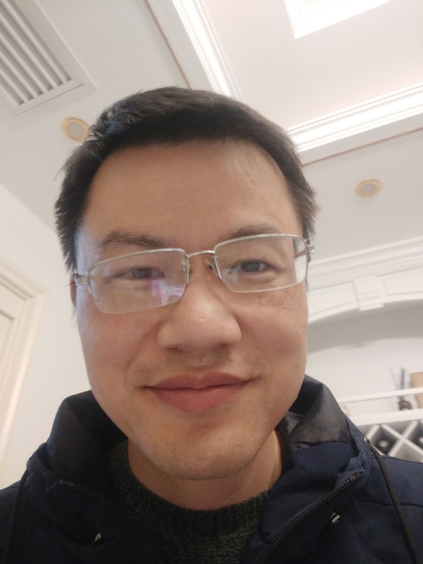 翔翔的第一张照片--玉林相亲服务中心