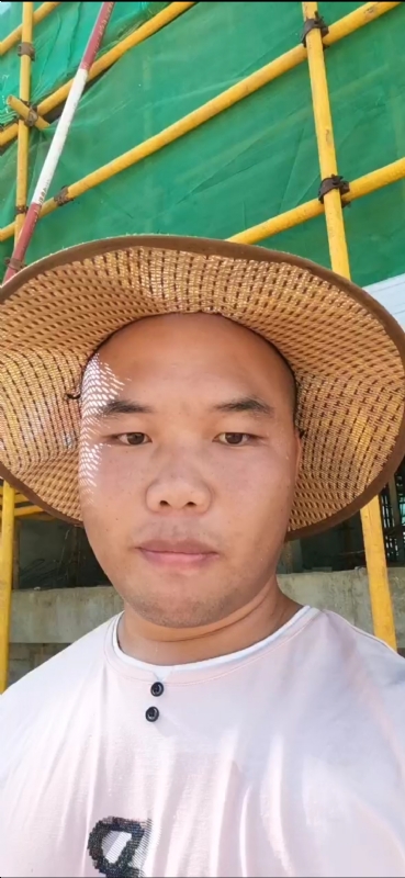 把岁月写入茶色的第一张照片--玉林相亲服务中心