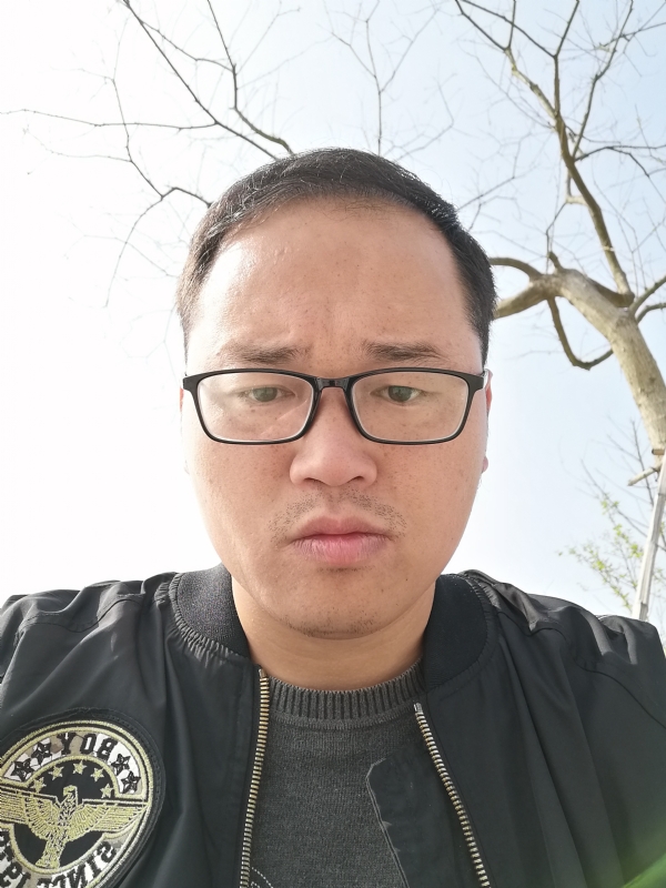 龙骑兵的第一张照片--玉林相亲服务中心
