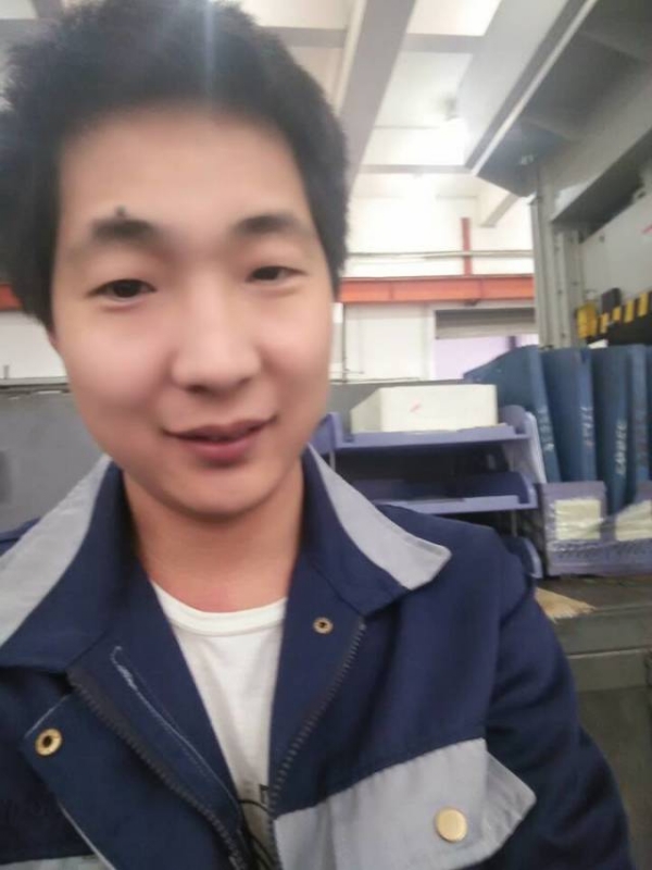 爱是你我的第一张照片--玉林相亲服务中心