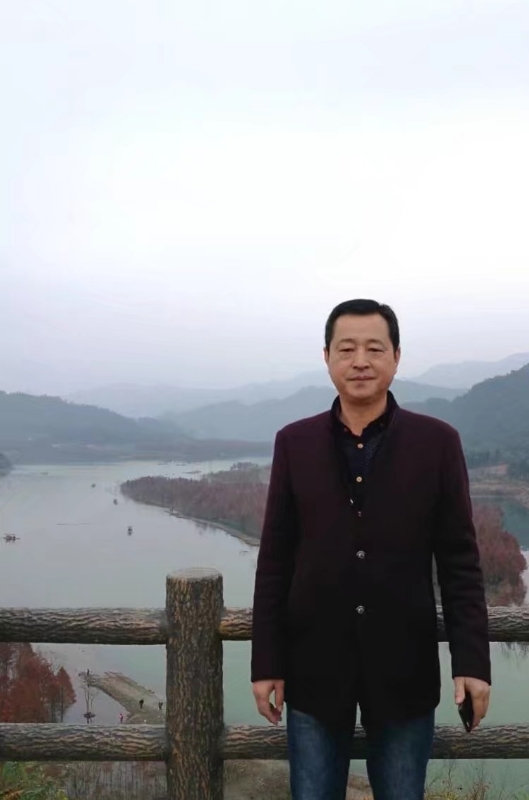 真心找老伴的第一张照片--玉林相亲服务中心