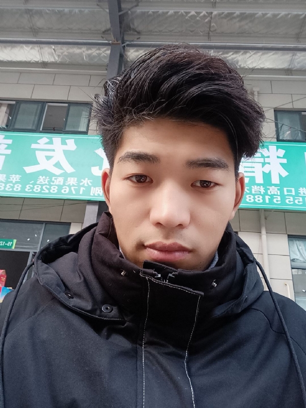 AA的第一张照片--玉林相亲服务中心