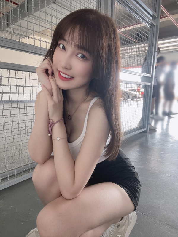 欣妍的第一张照片--玉林相亲服务中心
