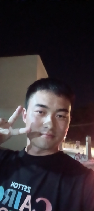 逆光的第一张照片--玉林相亲服务中心