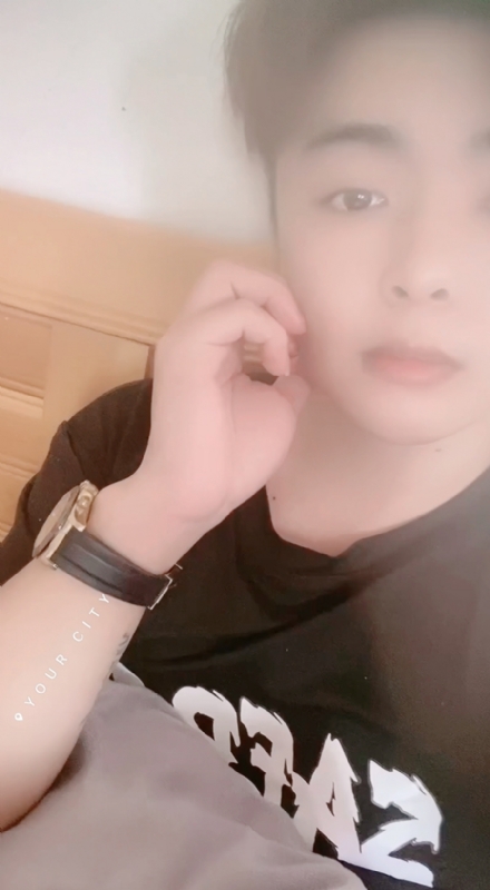 90后的第二张照片--玉林相亲服务中心