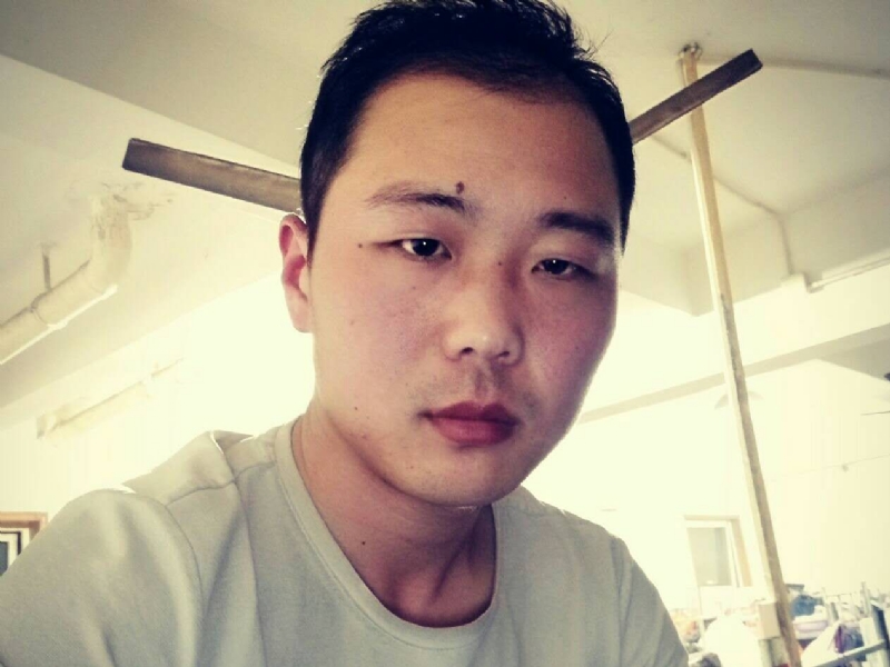 听听那冷雨的第一张照片--玉林相亲服务中心