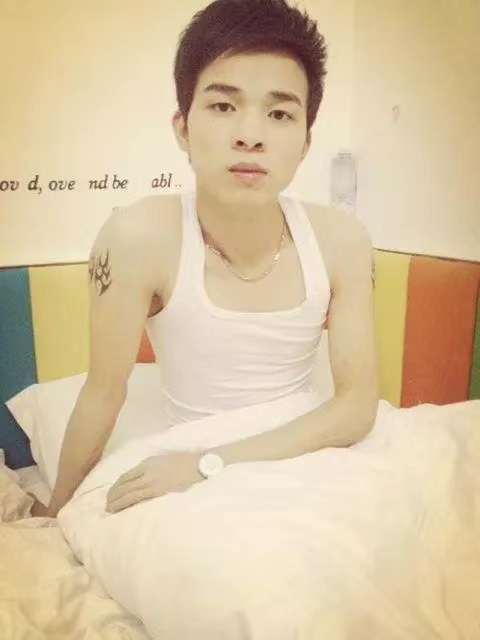 风雨同舟的第一张照片--玉林相亲服务中心